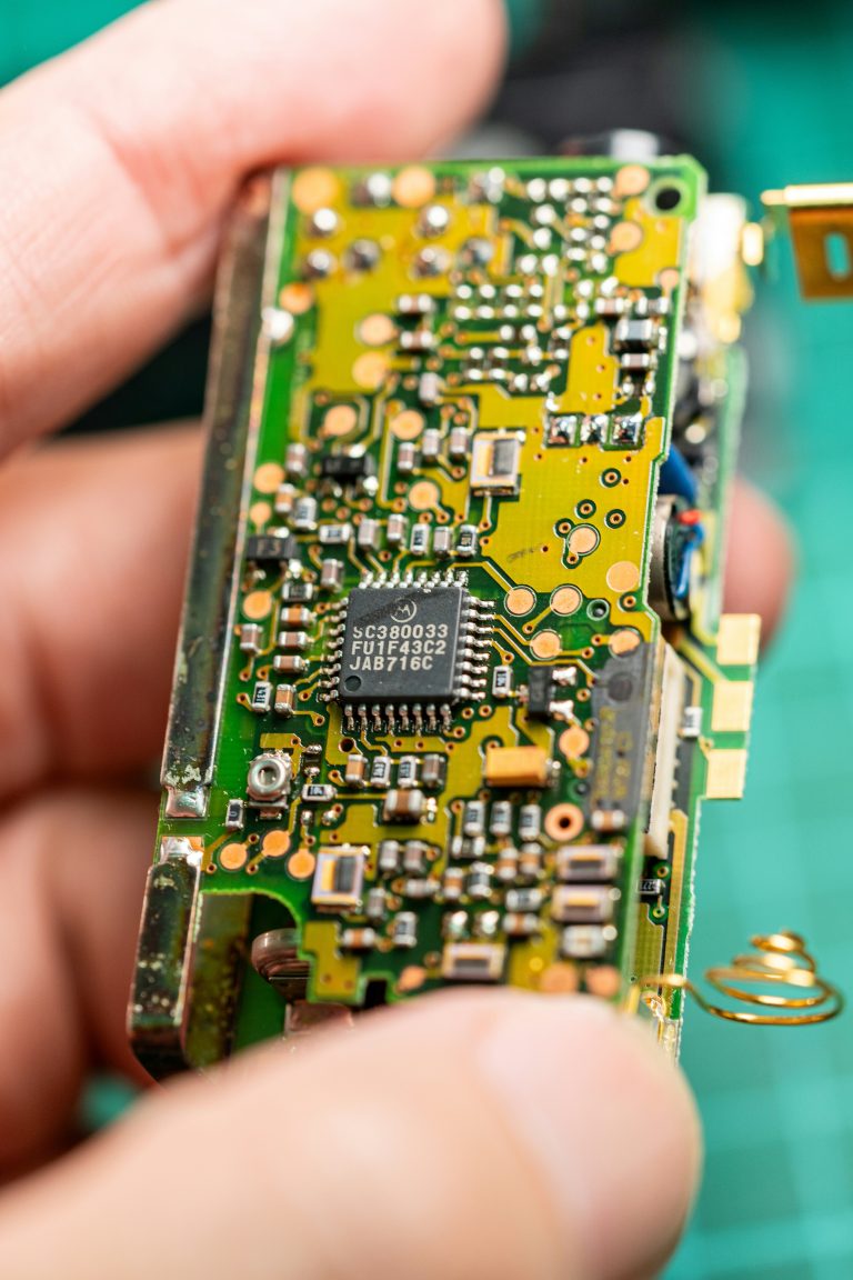 high speed PCB via design